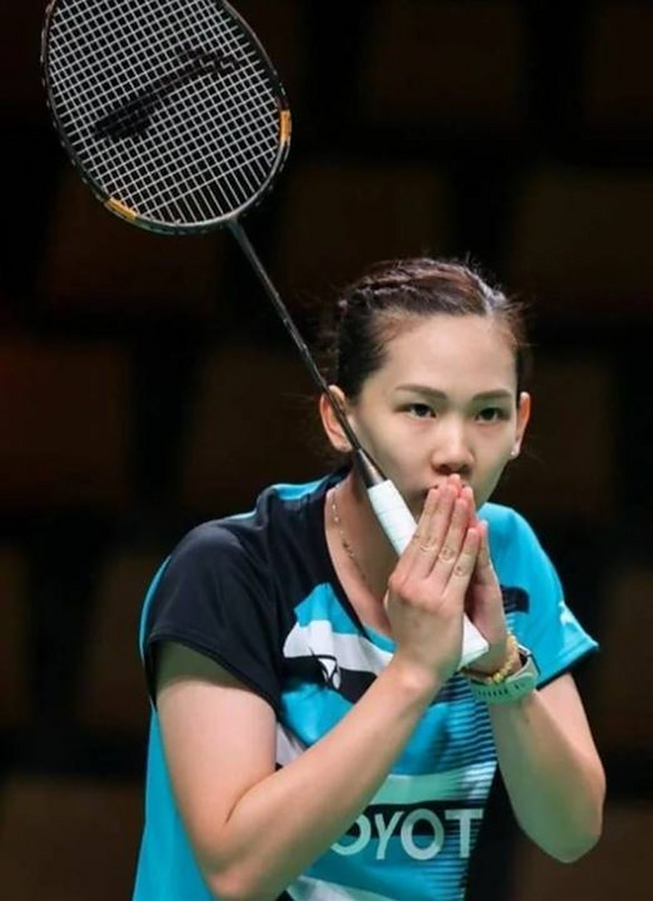 其背後的價 其背後的價