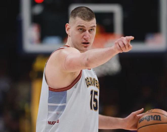 用实际行动 用实际行动