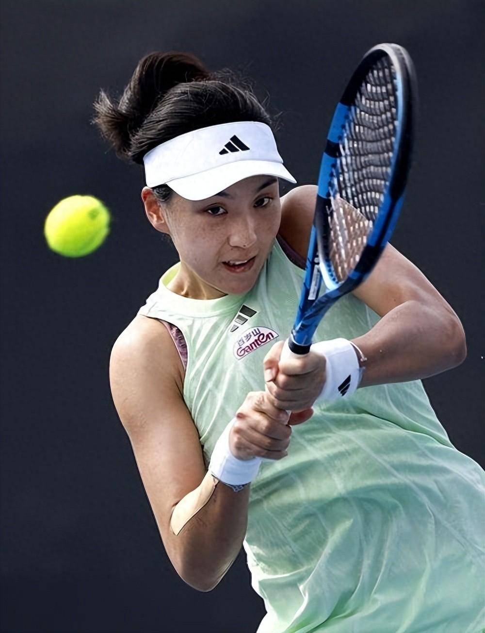 入低谷之际 入低谷之际